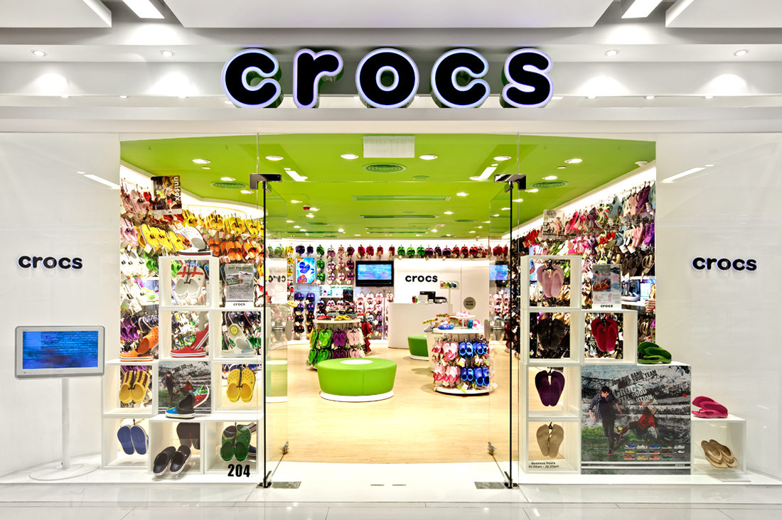 crocs discount store